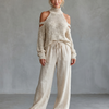 Nerea | Conjunto de Top de Punto de Hombros Descubiertos y Pantalones de Pierna Ancha